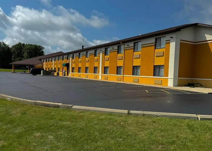 Quality Inn Sycamore - Dekalb