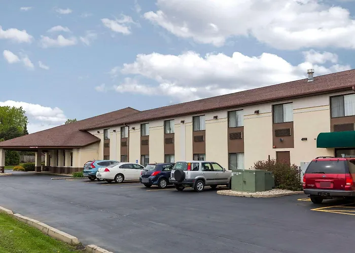 Quality Inn Sycamore - Dekalb